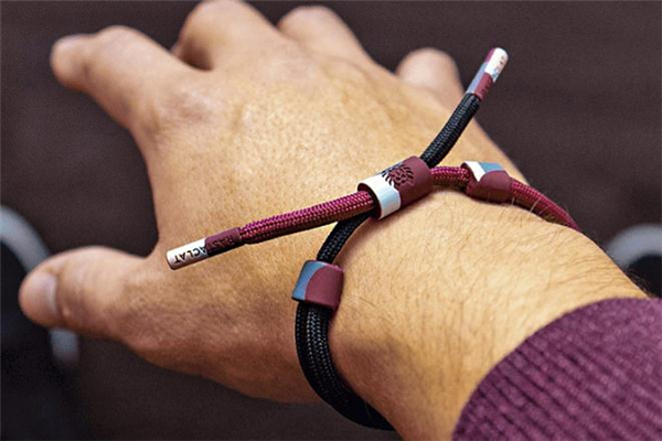 rastaclat小獅子手鏈怎么調(diào)松緊 小獅子手鏈繩太長(zhǎng)可以剪掉嗎