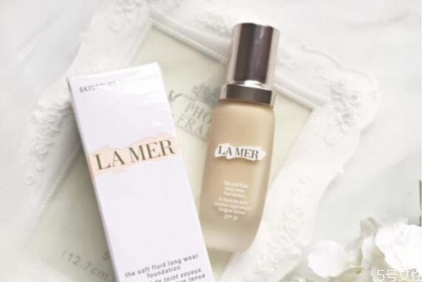 海藍(lán)之謎粉底液含酒精嗎 海藍(lán)之謎粉底液怎么使用 海藍(lán)之謎粉底液含酒精嗎 海藍(lán)之謎粉底液怎么使用