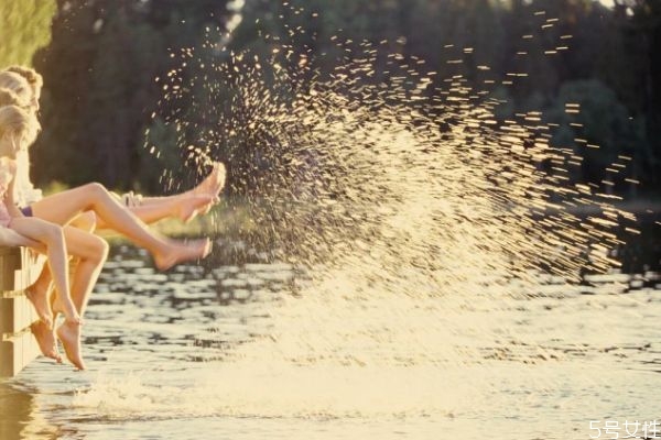 女生叫男生鐵憨憨什么意思 女生叫我憨憨是在罵我嗎 女生叫男生鐵憨憨什么意思 女生叫我憨憨是在罵我嗎