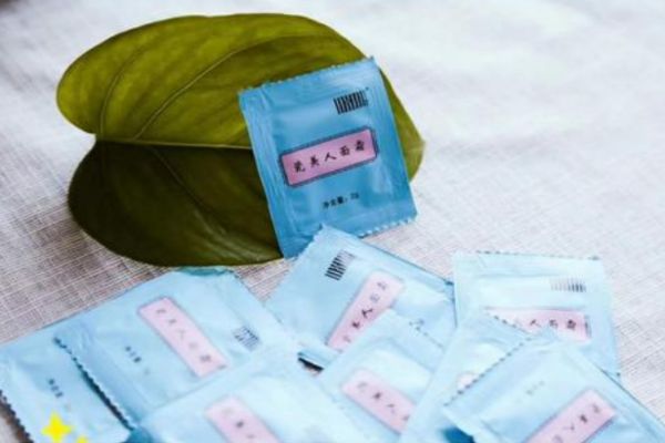 小草面膜粉有效果嗎 小草面膜粉真的可以護膚嗎 小草面膜粉有效果嗎 小草面膜粉真的可以護膚嗎