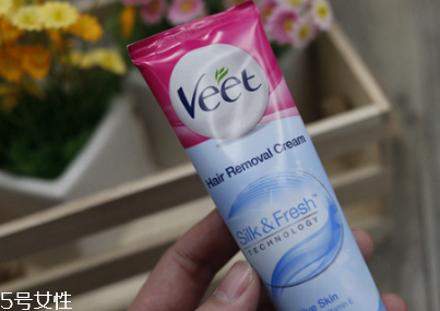 唇毛可以用脫毛膏嗎 脫毛膏去唇毛會反彈嗎 唇毛可以用脫毛膏嗎 脫毛膏去唇毛會反彈嗎