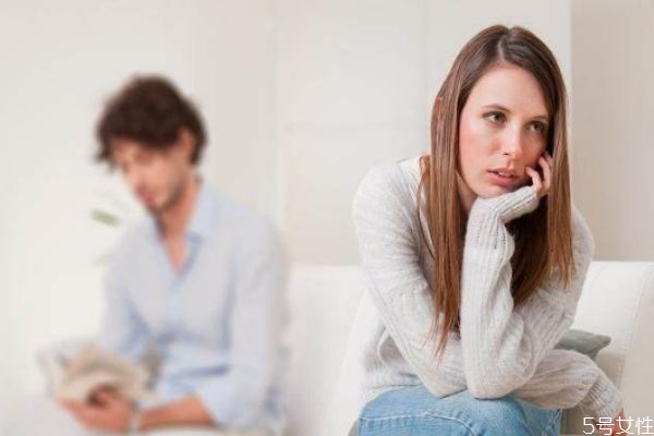 吵架沉默的男人愛(ài)你嗎 吵架更能看清一個(gè)男人 吵架沉默的男人愛(ài)你嗎 吵架更能看清一個(gè)男人