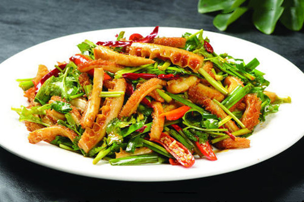 酸筍炒豬肚怎么做 酸筍炒豬肚怎么做好吃 酸筍炒豬肚怎么做 酸筍炒豬肚怎么做好吃