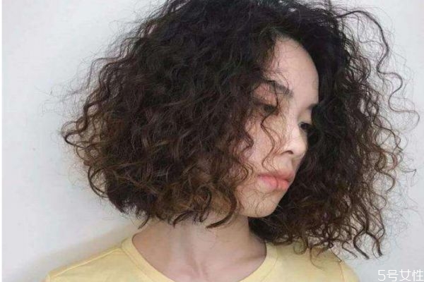 羊毛卷燙完第二天能洗嗎 羊毛卷燙過(guò)幾天可以洗 羊毛卷燙完第二天能洗嗎 羊毛卷燙過(guò)幾天可以洗