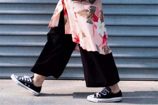 匡威鞋帶多少厘米 匡威鞋帶系法 匡威鞋帶多少厘米 匡威鞋帶系法