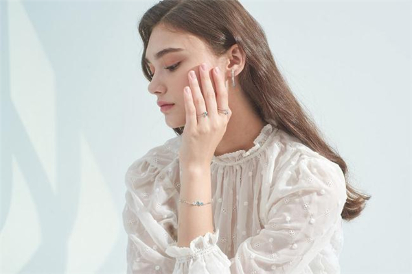 noonoofingers手鏈怎么樣 noonoofingers手鏈好看嗎 noonoofingers手鏈怎么樣 noonoofingers手鏈好看嗎