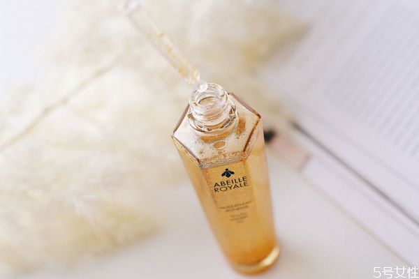 嬌蘭精華液白天能用嗎 嬌蘭精華液好用嗎 嬌蘭精華液白天能用嗎 嬌蘭精華液好用嗎