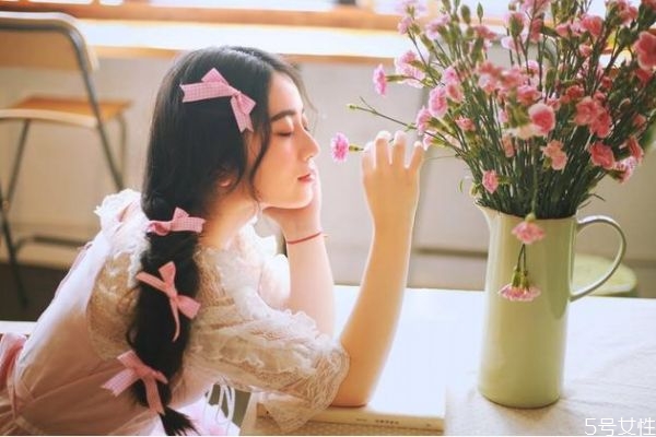 為什么婚后感情會(huì)變淡 結(jié)婚后感情淡了原因 為什么婚后感情會(huì)變淡 結(jié)婚后感情淡了原因