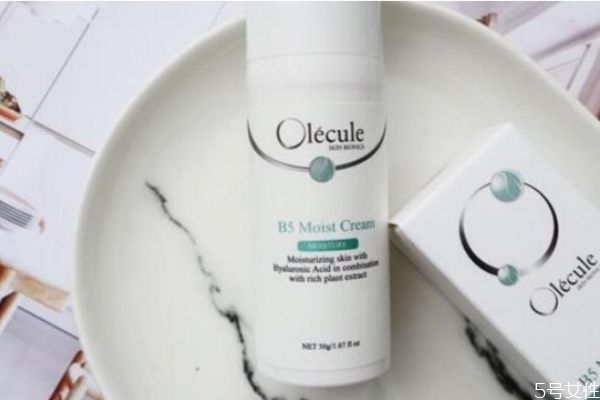 煙酰胺對(duì)皮膚有害嗎 煙酰胺停用會(huì)反彈嗎 煙酰胺對(duì)皮膚有害嗎 煙酰胺停用會(huì)反彈嗎