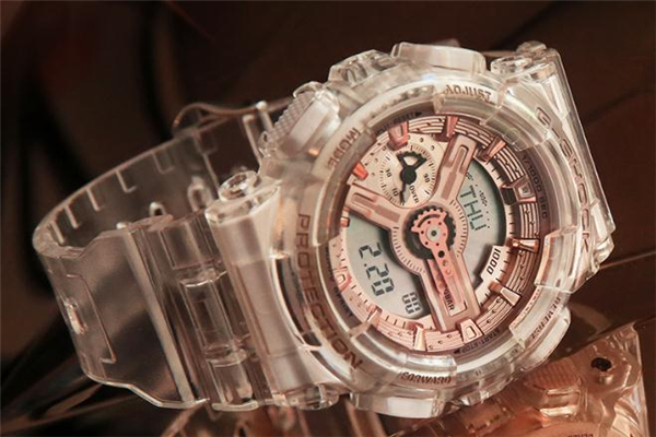 卡西歐透明表帶會發(fā)黃嗎 卡西歐透明表帶發(fā)黃怎么辦 卡西歐透明表帶會發(fā)黃嗎 卡西歐透明表帶發(fā)黃怎么辦