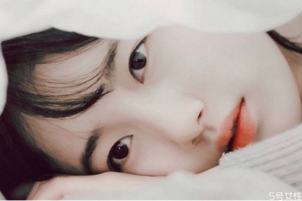 豐額頭什么年齡適合做 什么人適合做豐額頭手術 豐額頭什么年齡適合做 什么人適合做豐額頭手術