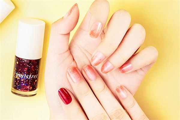 悅詩風(fēng)吟指甲油安全嗎 悅詩風(fēng)吟指甲油致癌嗎 悅詩風(fēng)吟指甲油安全嗎 悅詩風(fēng)吟指甲油致癌嗎