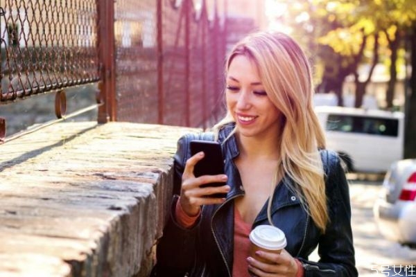 好婆婆不會(huì)有這三種行為 對(duì)婆媳關(guān)系的忠告 好婆婆不會(huì)有這三種行為 對(duì)婆媳關(guān)系的忠告