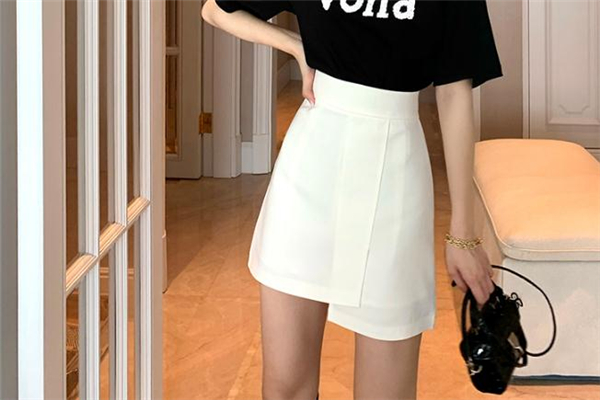 a字裙是什么樣子的 a字裙和傘裙的區(qū)別 a字裙是什么樣子的 a字裙和傘裙的區(qū)別