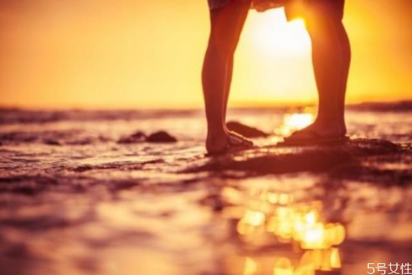 如何給老公帶來新鮮感 怎樣重新與老公刺激新鮮感 如何給老公帶來新鮮感 怎樣重新與老公刺激新鮮感