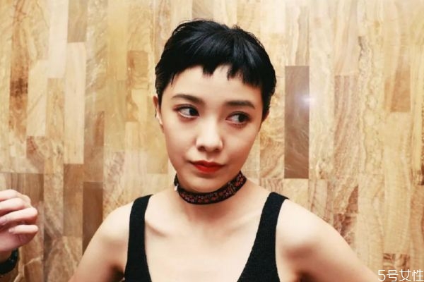 什么人不適合狗啃劉海 狗啃式劉海如何剪 什么人不適合狗啃劉海 狗啃式劉海如何剪