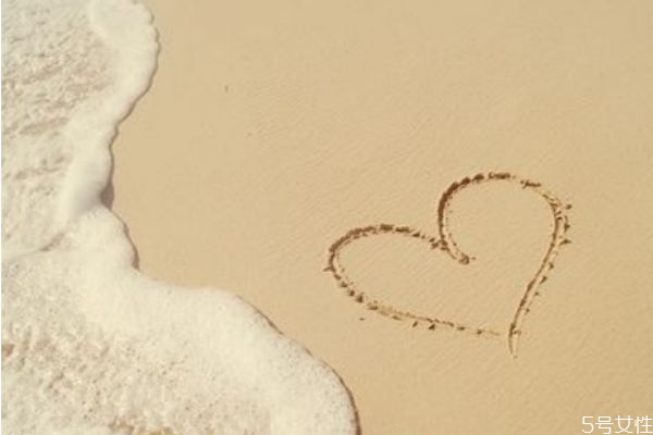 男生眼里的可愛和漂亮有什么區(qū)別 可愛和漂亮哪個吸引人 男生眼里的可愛和漂亮有什么區(qū)別 可愛和漂亮哪個吸引人