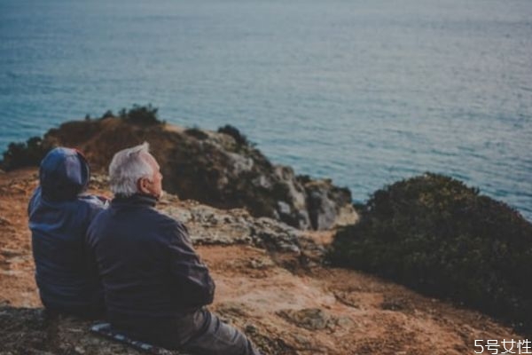 離婚時(shí)女方應(yīng)爭取什么 女人最狠的離婚策略