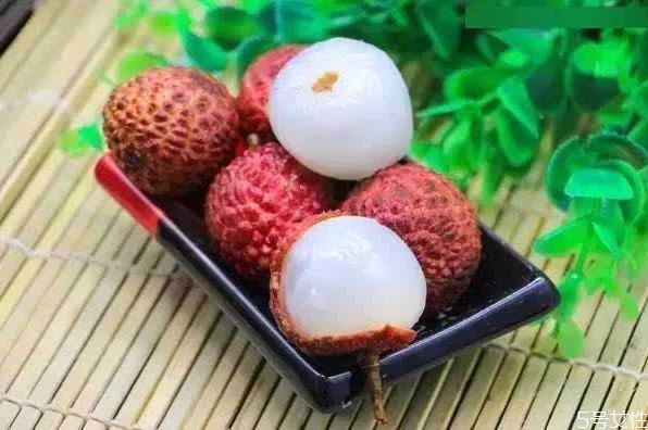 荔枝里面的蟲(chóng)是什么蟲(chóng) 吃到肚子里有什么危害 荔枝里面的蟲(chóng)是什么蟲(chóng) 吃到肚子里有什么危害