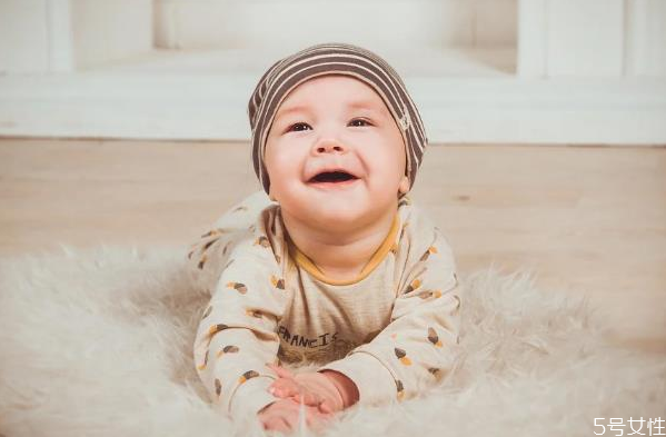 寶寶缺碘有哪些體現(xiàn) 寶寶補(bǔ)碘吃什么好 寶寶缺碘有哪些體現(xiàn) 寶寶補(bǔ)碘吃什么好