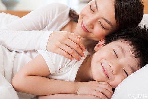 手足口病病毒怕高溫嗎 手足口病好轉(zhuǎn)標志 手足口病病毒怕高溫嗎 手足口病好轉(zhuǎn)標志