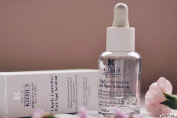 精華液每天早晚都要用嗎 每次使用多少精華液 精華液每天早晚都要用嗎 每次使用多少精華液