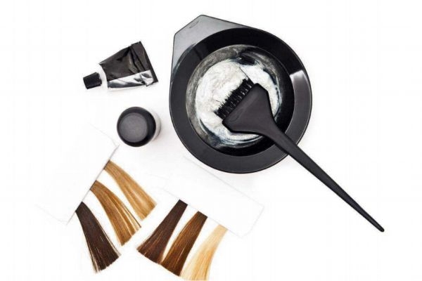 燙發(fā)后多久才可以染發(fā) 燙發(fā)后幾天染發(fā)最佳 燙發(fā)后多久才可以染發(fā) 燙發(fā)后幾天染發(fā)最佳