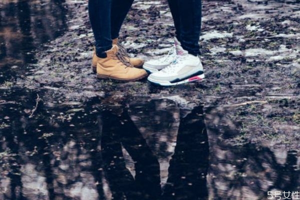 如何放棄一個(gè)深愛的人 放棄深愛的人最好的方法 如何放棄一個(gè)深愛的人 放棄深愛的人最好的方法