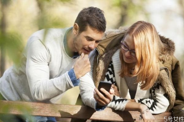 女人想分手會有哪些表現(xiàn) 女人分手想給你機會的表現(xiàn) 女人想分手會有哪些表現(xiàn) 女人分手想給你機會的表現(xiàn)