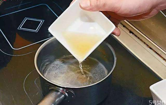 多少度的白酒可以消毒 如何讓白酒具有消毒作用 多少度的白酒可以消毒 如何讓白酒具有消毒作用