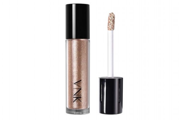 眼影用了三年還可以用嗎 眼影怎么使用細節(jié) 眼影用了三年還可以用嗎 眼影怎么使用細節(jié)