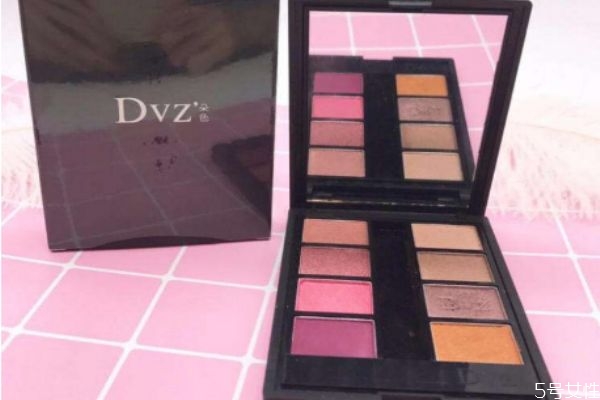 朵色眼影好用嗎 朵色眼影保質(zhì)期多久 朵色眼影好用嗎 朵色眼影保質(zhì)期多久