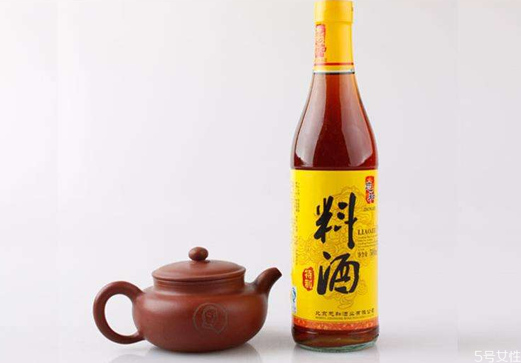 頭孢料酒會有反應(yīng)嗎 頭孢和料酒一起吃了怎么辦 頭孢料酒會有反應(yīng)嗎 頭孢和料酒一起吃了怎么辦