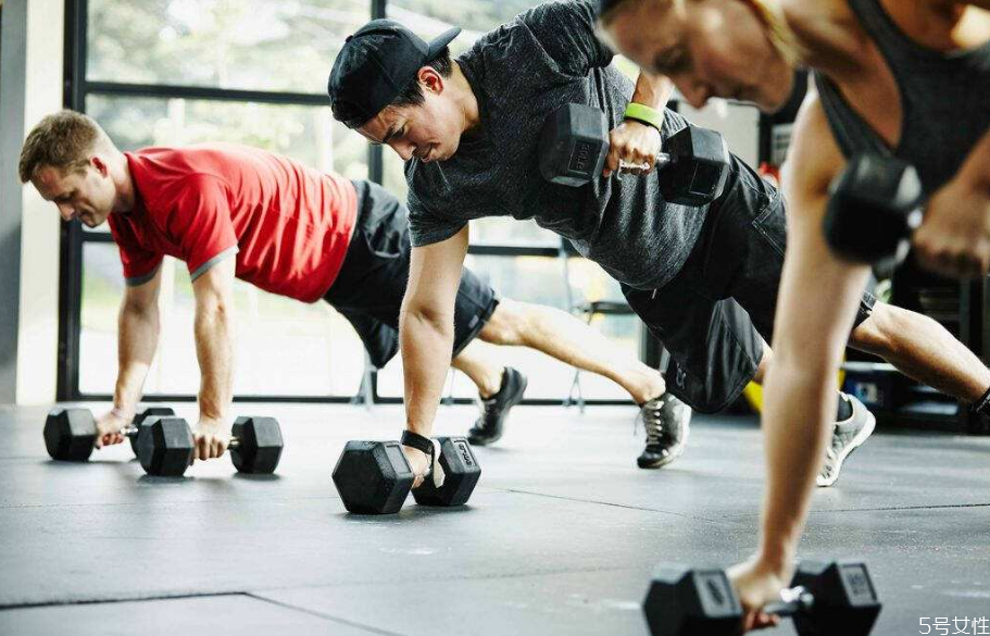 腎虛能做俯臥撐嗎 俯臥撐對(duì)性生活的幫助 腎虛能做俯臥撐嗎 俯臥撐對(duì)性生活的幫助