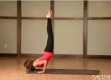 倒立對痔瘡有用嗎 倒立為什么防止痔瘡 倒立對痔瘡有用嗎 倒立為什么防止痔瘡