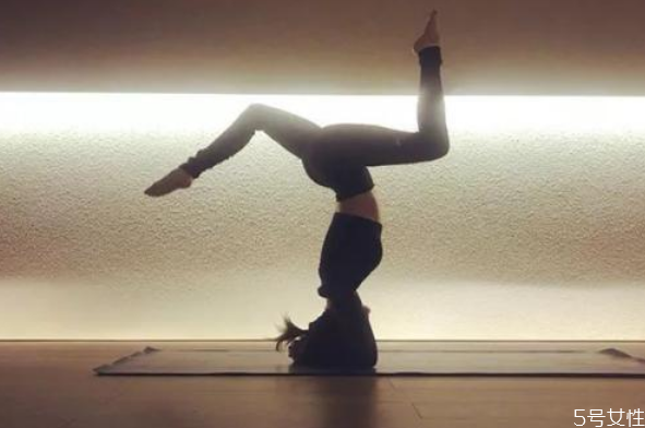 倒立對痔瘡有用嗎 倒立為什么防止痔瘡 倒立對痔瘡有用嗎 倒立為什么防止痔瘡