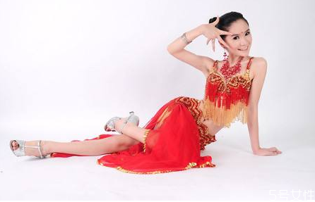 肚皮舞可以翹臀嗎 產(chǎn)后多久需要跳肚皮舞 肚皮舞可以翹臀嗎 產(chǎn)后多久需要跳肚皮舞