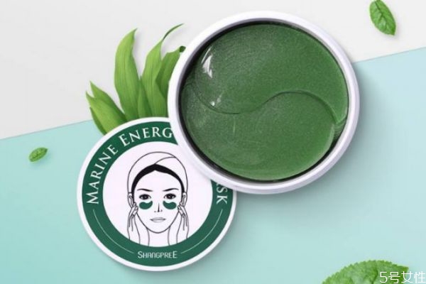 敷眼膜貼前要護(hù)膚嗎 貼眼膜跟護(hù)膚的順序 敷眼膜貼前要護(hù)膚嗎 貼眼膜跟護(hù)膚的順序