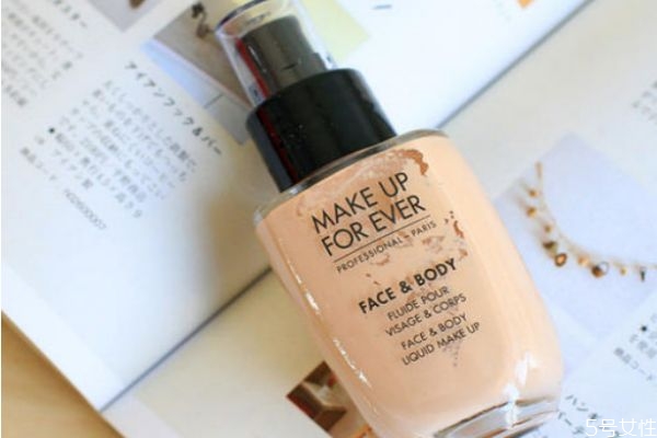 李佳琦推薦的粉底液清單 新手用粉底液還是氣墊 李佳琦推薦的粉底液清單 新手用粉底液還是氣墊