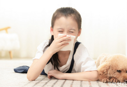 小兒過(guò)敏性鼻炎是什么原因引起的 小兒過(guò)敏性鼻炎飲食應(yīng)注意什么 小兒過(guò)敏性鼻炎是什么原因引起的 小兒過(guò)敏性鼻炎飲食應(yīng)注意什么