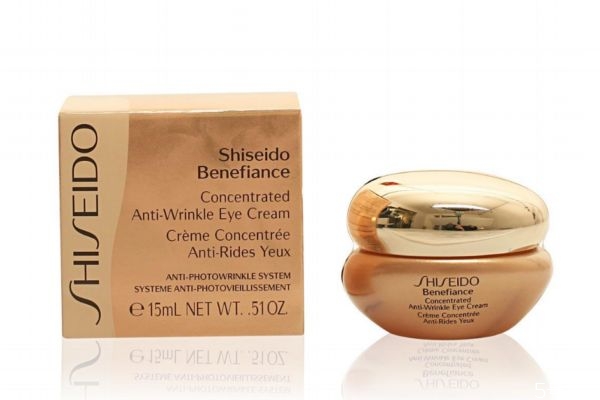 有沒有可以淡斑的眼霜 淡斑的眼霜哪個比較好 有沒有可以淡斑的眼霜 淡斑的眼霜哪個比較好