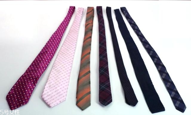 最簡單的領帶打法圖解 快捷打領帶的方法 最簡單的領帶打法圖解 快捷打領帶的方法