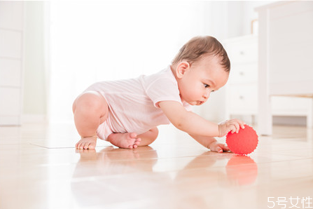 懷孕掐中指看男女的方法 2020年哪個月份生女兒多 懷孕掐中指看男女的方法 2020年哪個月份生女兒多