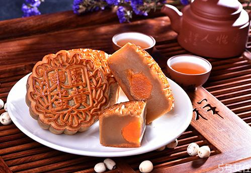 蛋黃月餅熱量高嗎 月餅熱量排行榜 蛋黃月餅熱量高嗎 月餅熱量排行榜