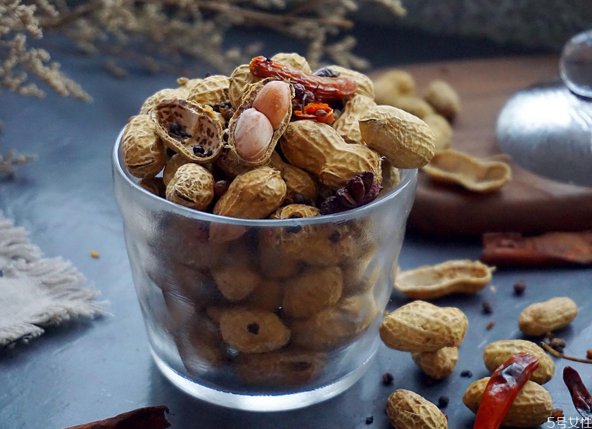 鹵水沒壞有點(diǎn)酸怎么辦 怎么判斷鹵水是否壞了 鹵水沒壞有點(diǎn)酸怎么辦 怎么判斷鹵水是否壞了