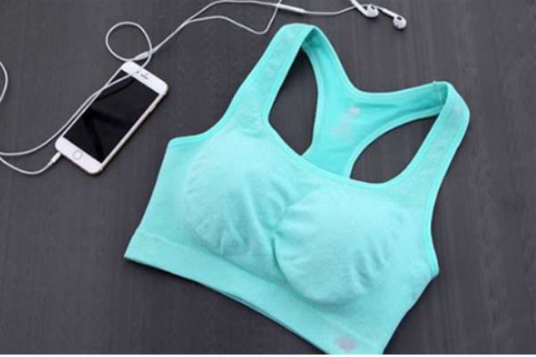 運(yùn)動內(nèi)衣外面要再穿衣服嗎 無痕內(nèi)衣可以當(dāng)運(yùn)動內(nèi)衣穿嗎