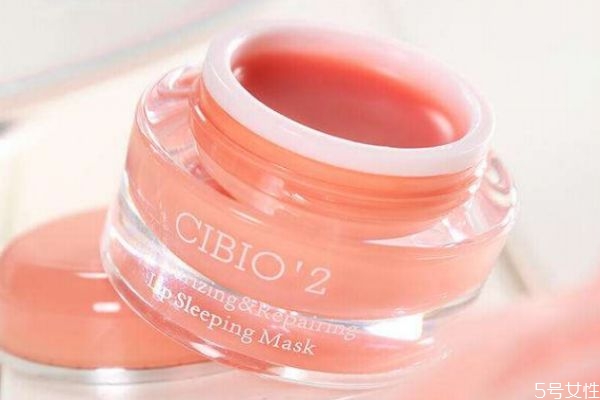 唇膜可以吃嗎 貼唇膜嘴巴疼怎么辦 唇膜可以吃嗎 貼唇膜嘴巴疼怎么辦