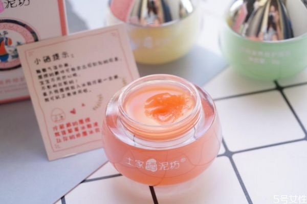 經(jīng)常使用唇膜會怎么樣 唇膜可以用手涂嗎 經(jīng)常使用唇膜會怎么樣 唇膜可以用手涂嗎