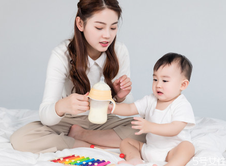 嬰兒可以吃堿水面嗎 寶寶堿水面吃多了好嗎 嬰兒可以吃堿水面嗎 寶寶堿水面吃多了好嗎