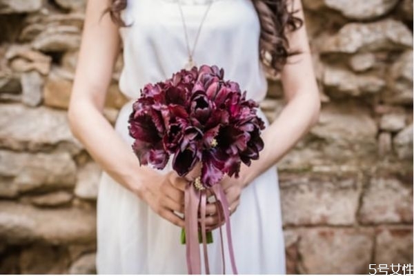 男生會一直喜歡初戀嗎 男生初戀過后的感覺 男生會一直喜歡初戀嗎 男生初戀過后的感覺